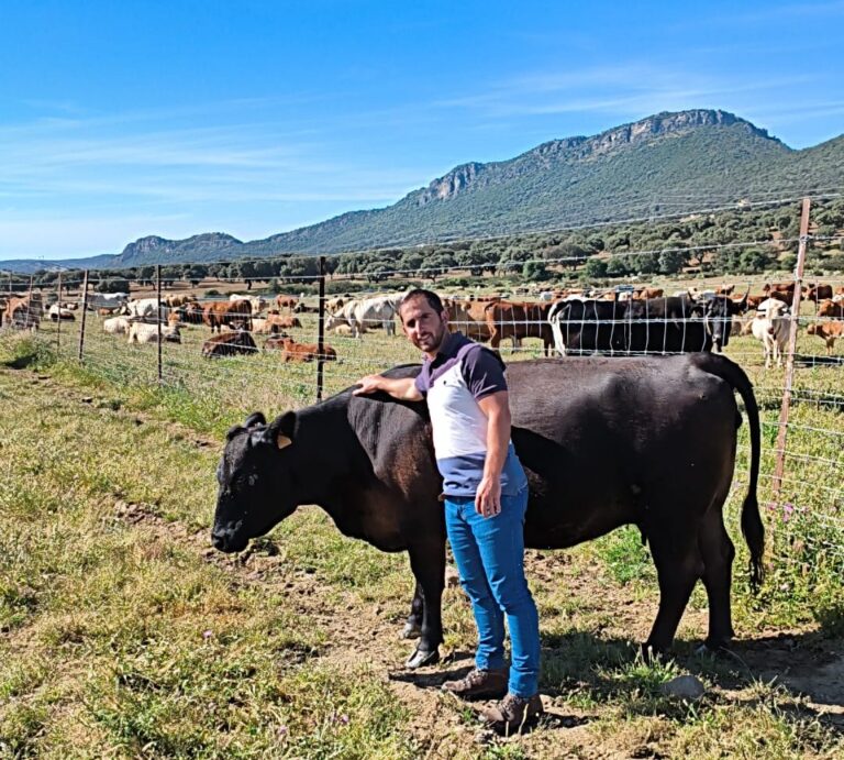 Chillón (Ciudad Real): ganadería extensiva ecológica, marca propia y agroturismo en una explotación modelo del Programa CULTIVA