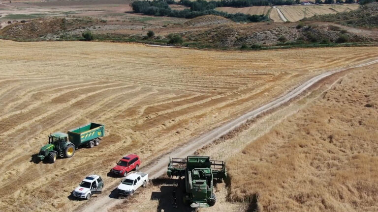 Madrid refuerza la vigilancia de las cosechadoras para prevenir incendios durante la campaña de cereal