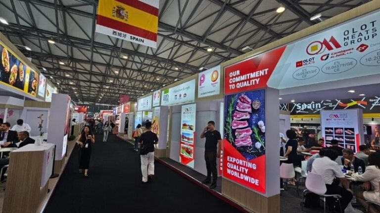 INTERPORC celebra diez años de éxito en SIAL Shanghái y refuerza el liderazgo español en China