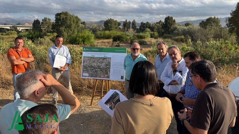 ASAJA Málaga participa en una reunión en Zapata para abordar mejoras en el río Guadalhorce