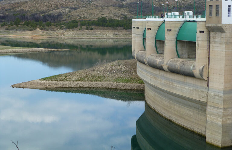 AVA-ASAJA reclama que las infraestructuras hidráulicas sean tenidas en cuenta como medida prioritaria contra inundaciones