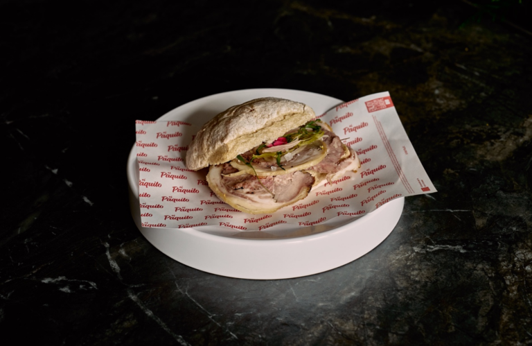 El bocadillo de cordero de Vaova Gastro (Mérida, Extremadura), el mejor Paquito de España 2026