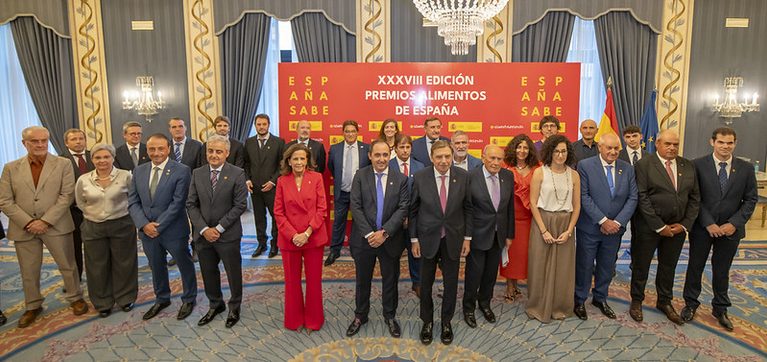 INTEROVIC recibe el Premio Alimentos de España por la campaña del Paquito